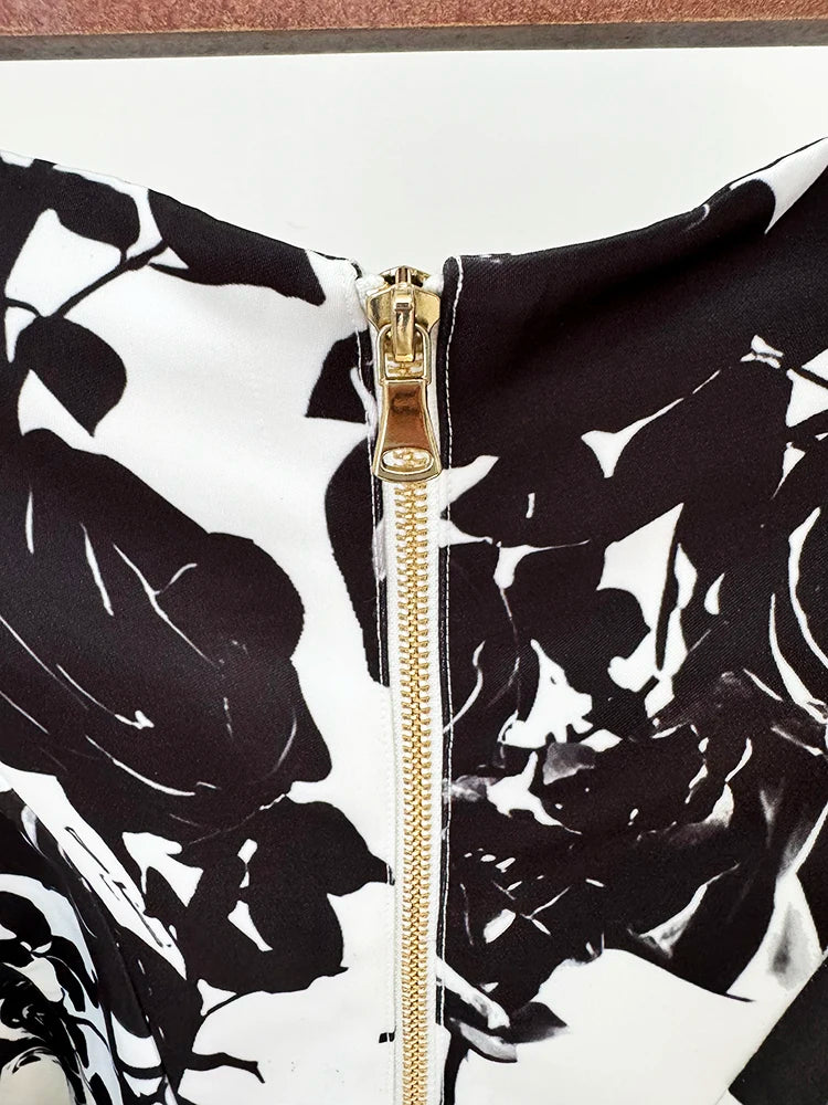 Falda de rosa de metal