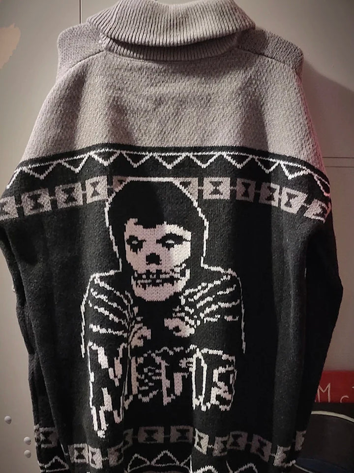 Suéter de punto con estampado de calavera 