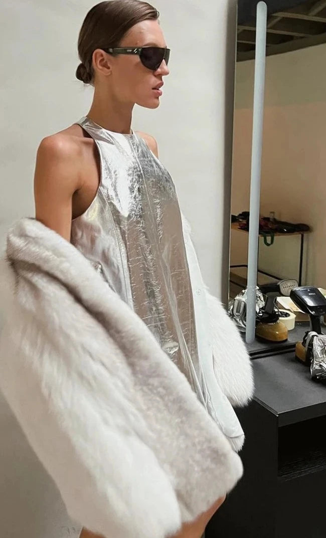 Vestido de cuero metalizado