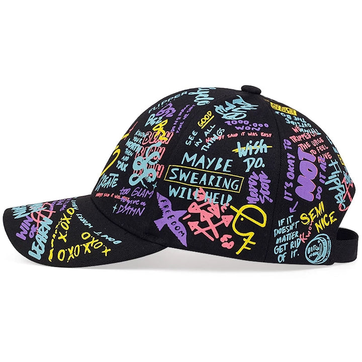 Gorra de béisbol con grafiti